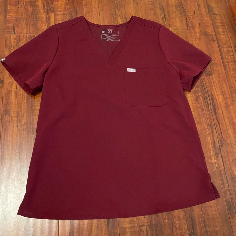 FIGS Burgundy Catarina One-Pocket Size L